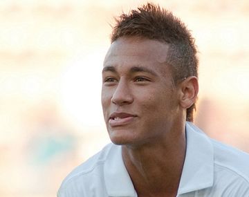 El jugador inglés que destrozó a Neymar: Es pis de gato