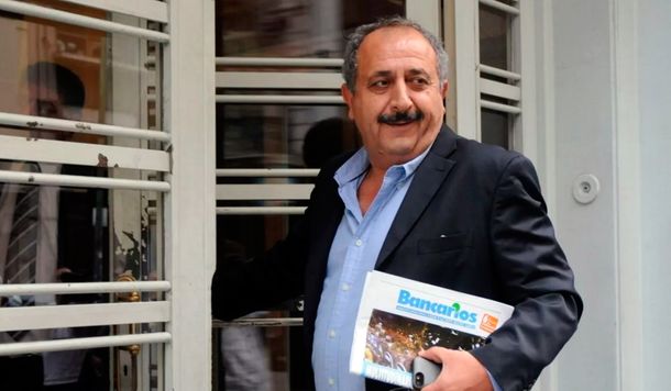 Detuvieron al vicepresidente de Independiente, Noray Nakis, y a toda la barra