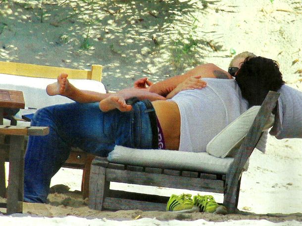 Liz Solari volvió a levantar la temperatura de las playas del Este