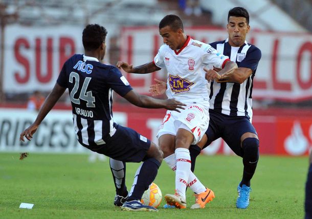Huracán empató ante Alianza Lima y se metió en la Copa Libertadores