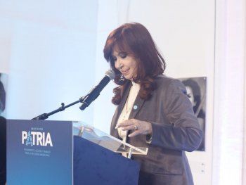 Cristina Kirchner explicó en detalle por qué el superávit de Javier Milei es trucho
