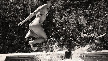 la china suarez se muestra sensual y divertida la china suarez se muestra sensual y divertida