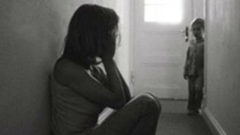 un pastor mantuvo cautivas a su mujer y a sus hijas durante 15 anos un pastor mantuvo cautivas a su mujer y a sus hijas durante 15 anos