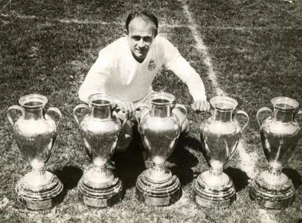 Alejandro Di Stefano, el tercer mejor jugador según la IA.