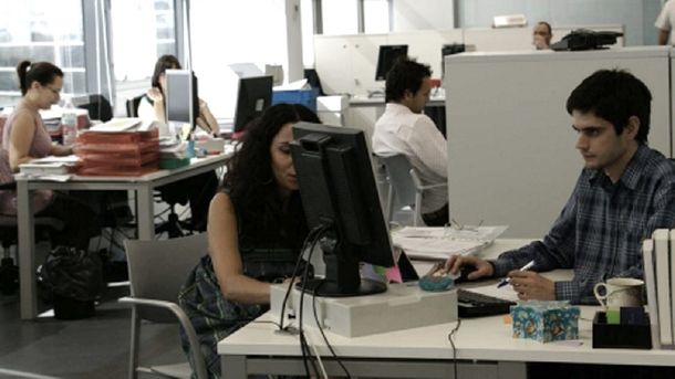 Coronavirus: el Gobierno desmintió una información falsa sobre licencias en el sector público