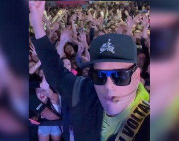 Néstor en Bloque dio un show multitudinario: Que la cuenten como quieran