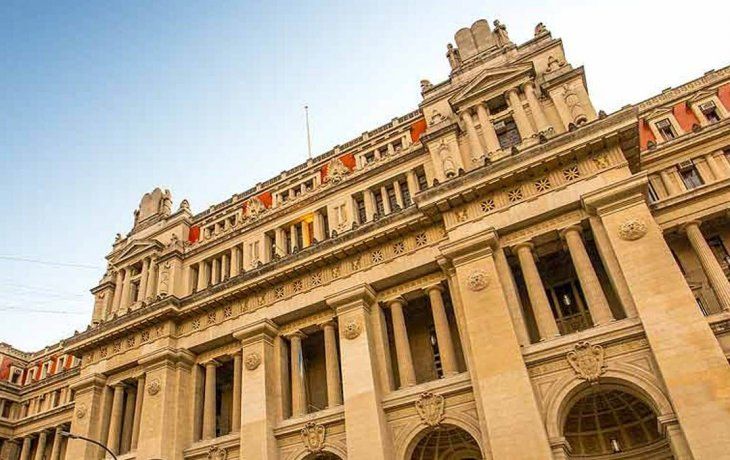 Una jueza anti cuarentena dio positivo por coronavirus en la Ciudad