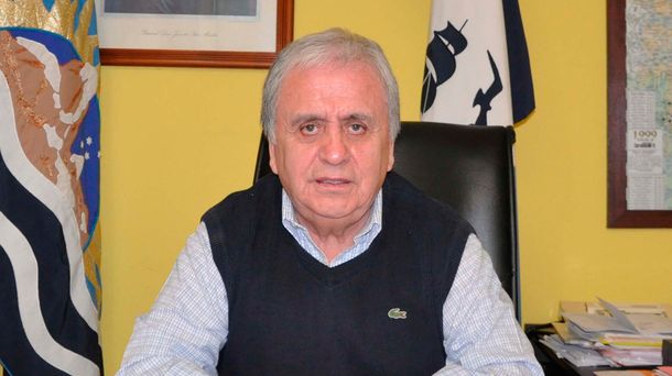 Raúl Cantín renunció como intendente de Río Gallegos