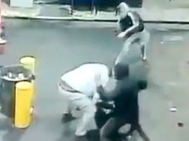 Brutal crimen en José C. Paz: una patota asesinó a golpes a un hombre en una estación de servicio
