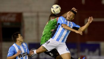 Huracán enfrenta a Racing en Parque Patricios Huracán enfrenta a Racing en Parque Patricios