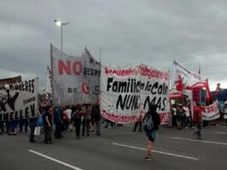 empleados de lear cortaron la panamericana empleados de lear cortaron la panamericana