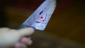 apunalo a su pareja porque sospechaba que le habia contagiado sida apunalo a su pareja porque sospechaba que le habia contagiado sida