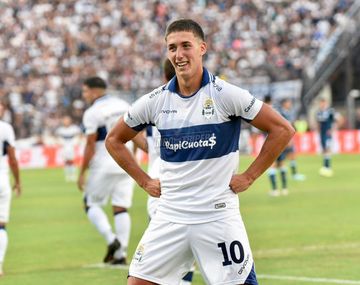 Gimnasia arrancó bien: venció a Racing por 2-1 en el inicio del Torneo Apertura