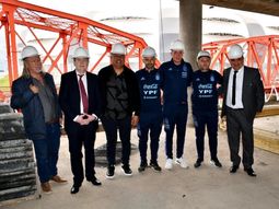 Tapia y Mascherano visitaron el próximo centro de alto rendimiento de la AFA