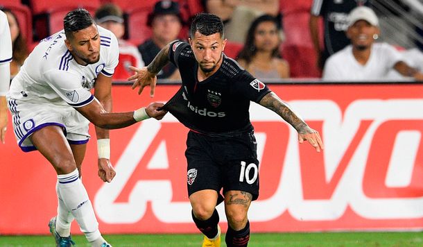 El ex Boca Luciano Acosta, cerca de firmar con el PSG como reemplazo de Neymar