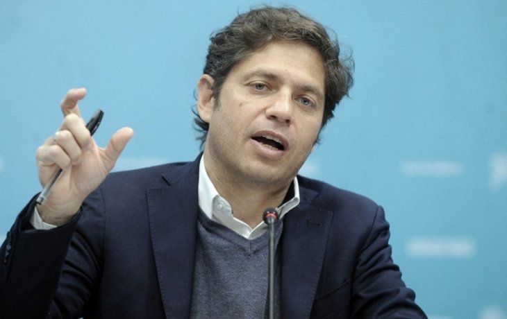 Axel Kicillof ofreció a docentes una suba salarial que llega al 40% en julio