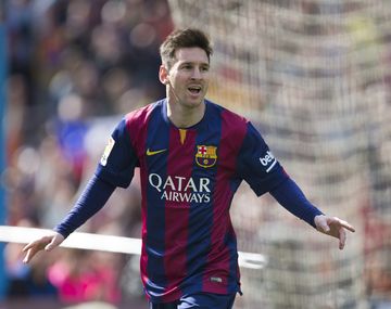 Messi marcó su gol 400 y el Barcelona derrotó al  Valencia