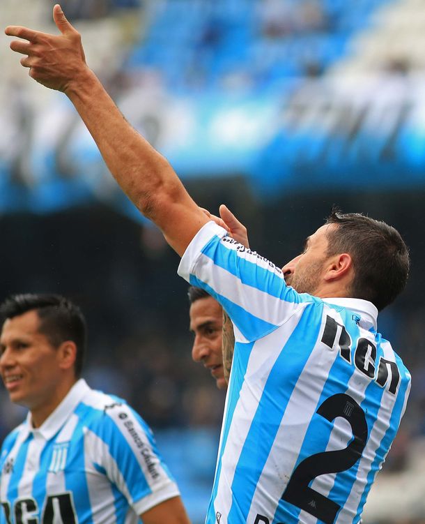 Alejandro Donatti celebra su gol