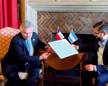 El regalo especial que Alberto Fernández le hizo a Gabriel Boric