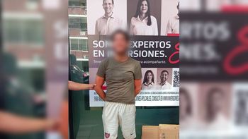 detuvieron a un sospechoso de arrojar bombas molotov durante la ultima marcha en el congreso detuvieron a un sospechoso de arrojar bombas molotov durante la ultima marcha en el congreso