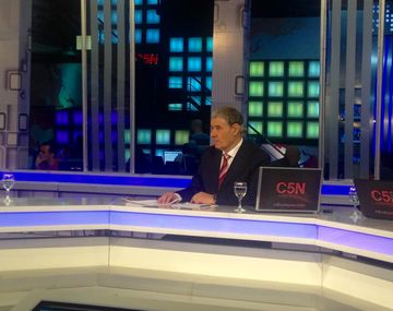 {altText(,#VíctorHugoenC5N: primera tendencia en Twitter y picos de 5,7 de rating)}