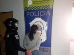 Increíble: se quedó a dormir en la casa de una amiga y le robó 20 mil pesos
