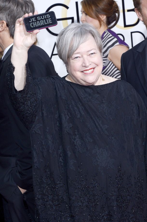 Charlie Hebdo, muy presente en la alfombra roja de los Globos de Oro