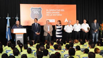 la provincia incorporo mas de 5 mil policias en el conurbano y el interior la provincia incorporo mas de 5 mil policias en el conurbano y el interior