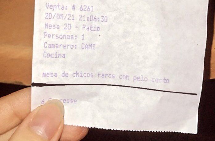 El ticket viral de un bar: Mesa de chicos raros