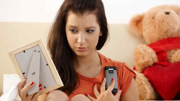 ¡No termines con el corazón roto! Cinco razones por las cuales no deberías enamorarte