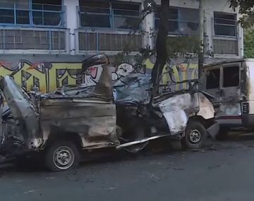 Susto en Boedo por el incendio y la explosión de una Trafic