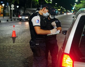 Suspenden el régimen de visitas habitual de padres y madres no convivientes