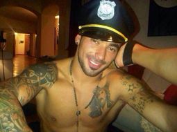 Se filtraron fotos hot de Ezequiel  Lavezzi y su novia Yanina Screpante