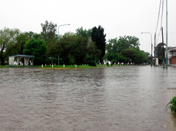 inundaciones y evacuados en provincia tras las fuertes lluvias inundaciones y evacuados en provincia tras las fuertes lluvias