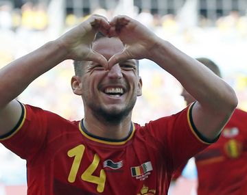 Bélgica aprobó el primer examen y superó a Argelia