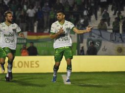 en la vuelta del futbol, sarmiento le gano a arsenal con un gol de penal en la vuelta del futbol, sarmiento le gano a arsenal con un gol de penal