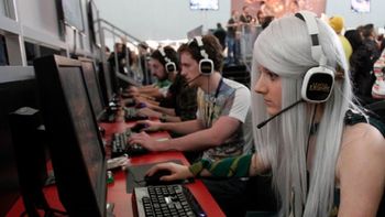 fin de un mito: las mujeres juegan videojuegos tanto como los hombres fin de un mito: las mujeres juegan videojuegos tanto como los hombres