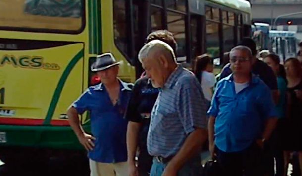 Los pasajeros opinan sobre el aumento de las tarifas