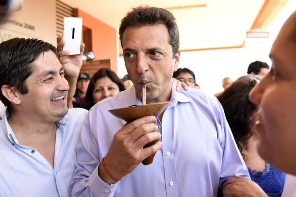 A días del debate del pliego del candidato a la Corte, Massa cruzó con dureza a Carlés