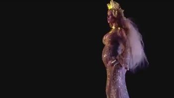 Show de Beyonce embarazadaen los Grammy Show de Beyonce embarazadaen los Grammy