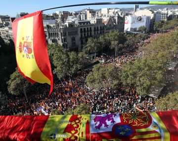 Un millón de personas marchan por la unidad de España