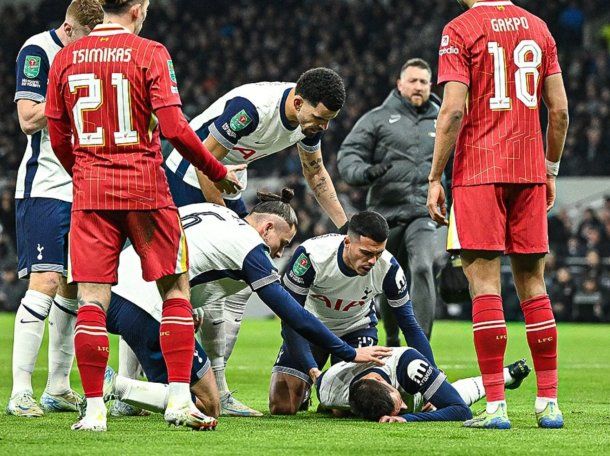 El susto de Rodrigo Bentancur: un golpe en la cabeza lo dejó inconsciente