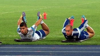 el primer entrenamiento de la seleccion en china el primer entrenamiento de la seleccion en china
