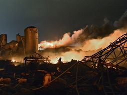 una fuerte explosion dejo al menos cinco muertos en texas una fuerte explosion dejo al menos cinco muertos en texas