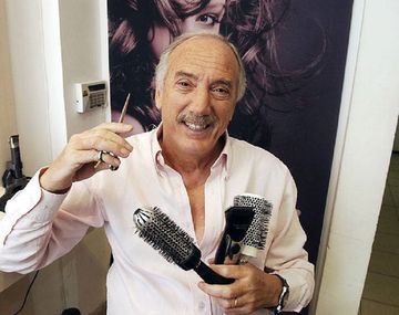 No dejará entrar a su peluquería a Vicky Xipolitakis