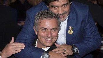 Maradona respaldó a Mourinho - Crédito: @josemourinho Maradona respaldó a Mourinho - Crédito: @josemourinho