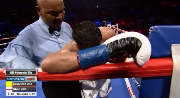 Boxeo: el KO y el supuesto golpe bajo de Terrence Crawford contra Amir Khan