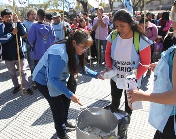 Barrios de Pie reclamó por el desempleo