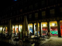 ¿Cómo funcionan las restricciones a la circulación nocturna en el resto del mundo?