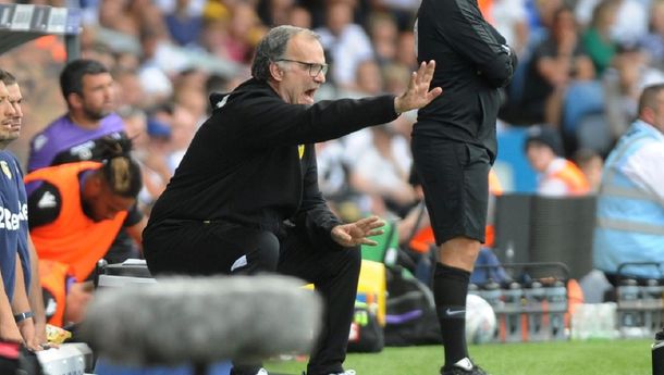 Marcelo Bielsa en Leeds United - Crédito:&nbsp;@LUFC&nbsp;